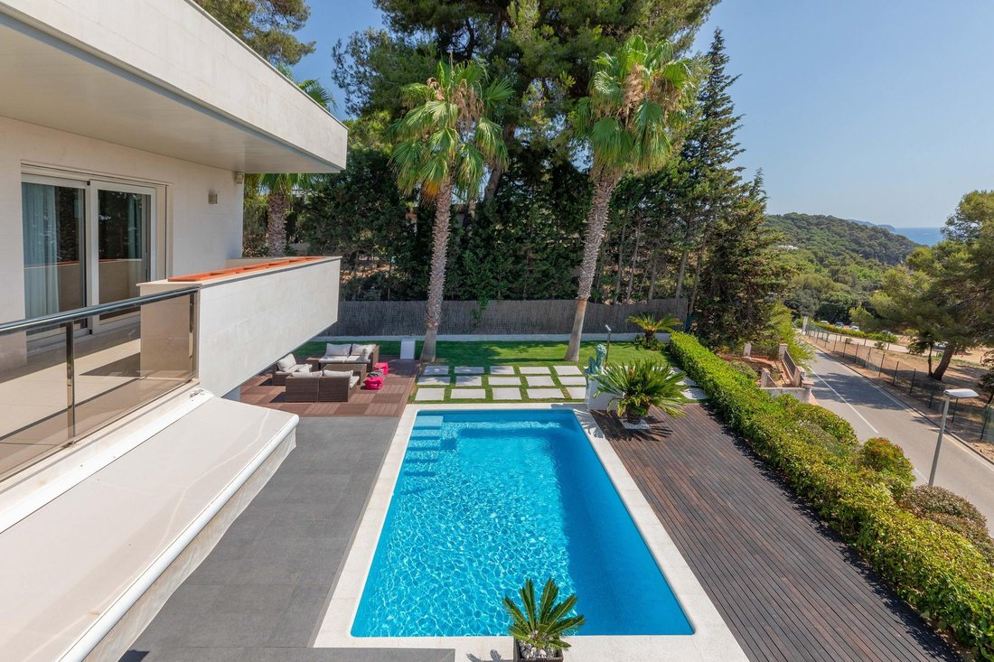 Villa in Blanes, Catalonia, Spain 3 - 17425044