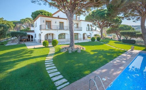 Villa in Sant Feliu de Guixols, Catalonia, Spain 1
