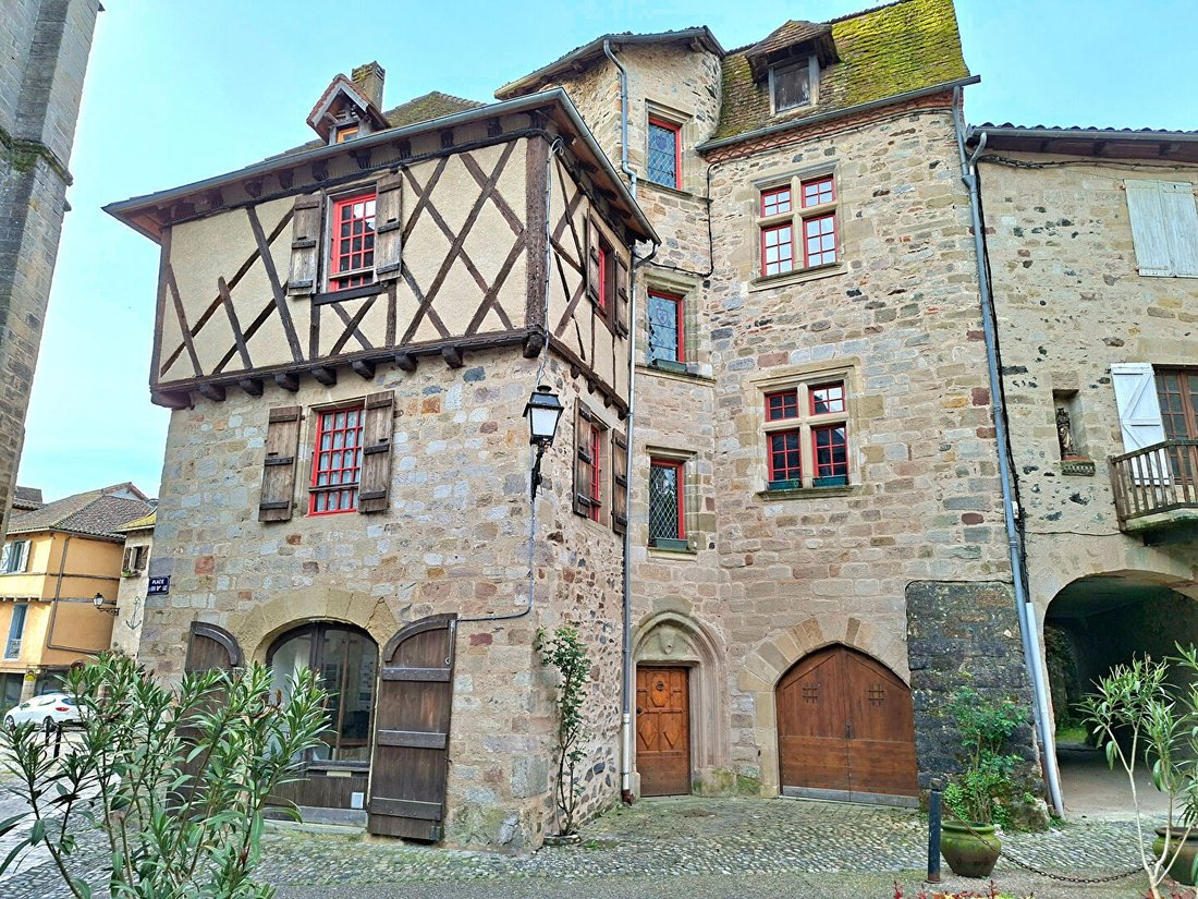Beaulieu-sur-Dordogne, Nouvelle-Aquitaine, France 1 - 17796601