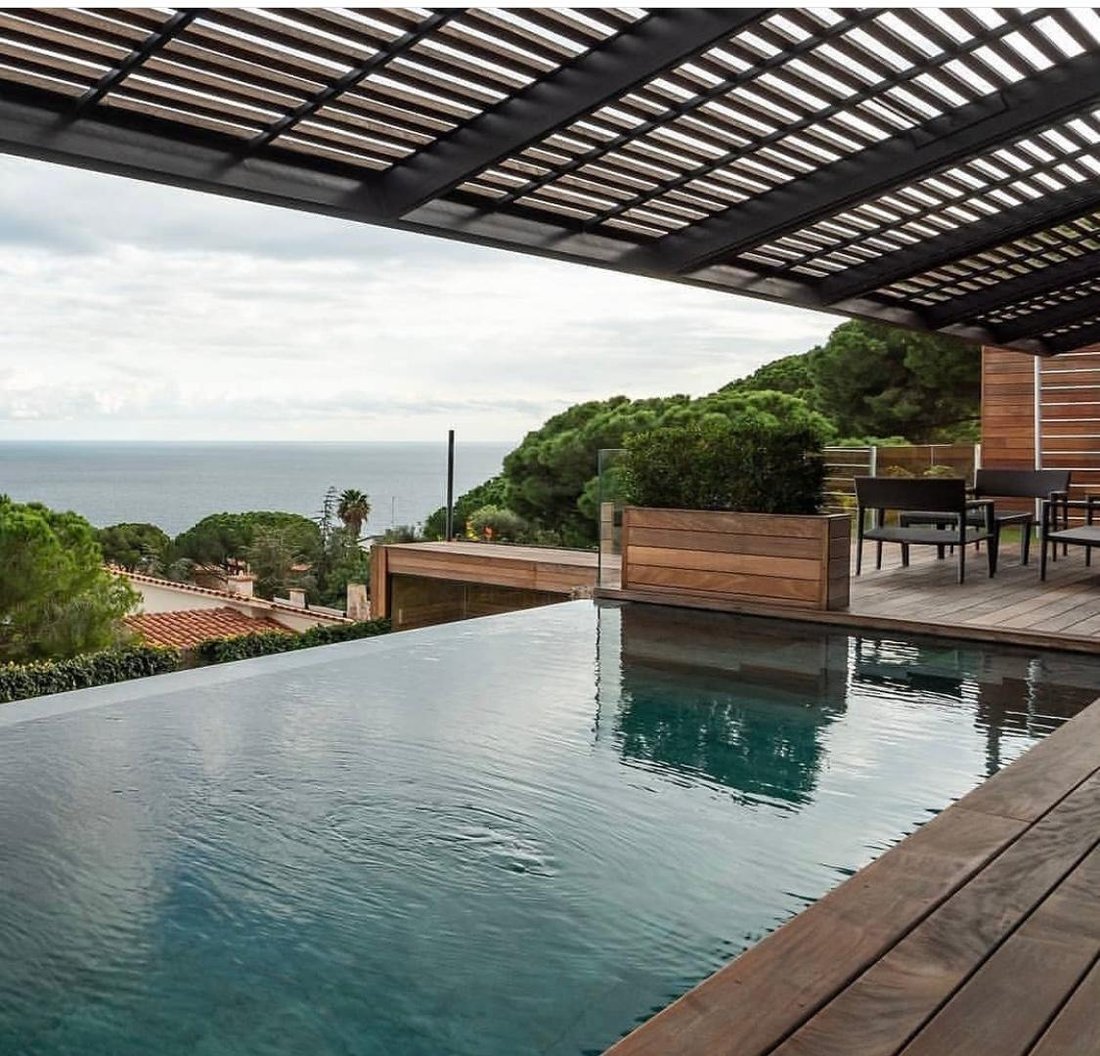 Villa in Lloret de Mar, Catalonia, Spain 1 - 16989572