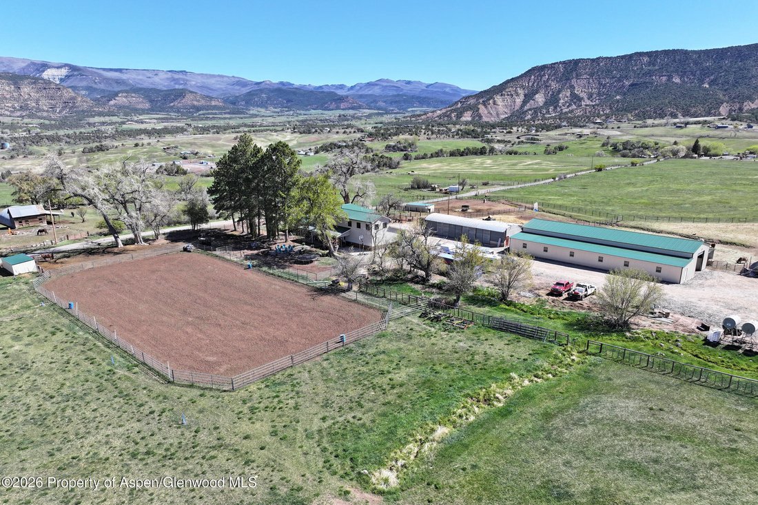 House in Collbran, Colorado, United States 2 - 17798288