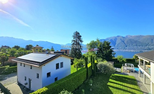Penthouse in Gambarogno, Ticino, Switzerland 1