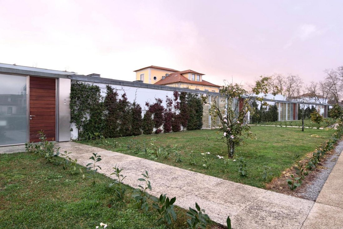 Villa in Paranhos, Porto District, Portugal 2 - 17103733