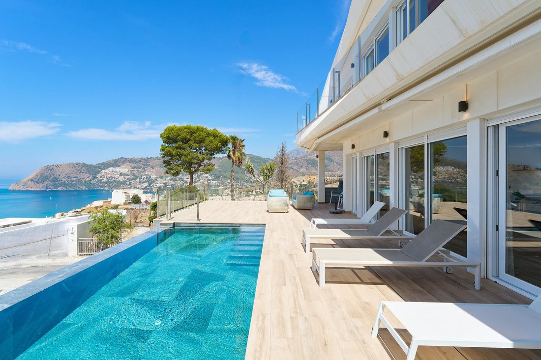 Villa in La Herradura, Almunecar, Spain 1 - 16988815