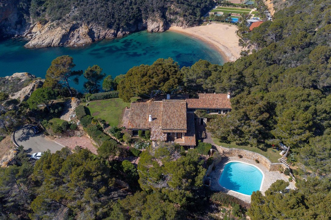 Villa in Tossa de Mar, Catalonia, Spain 5 - 16988140