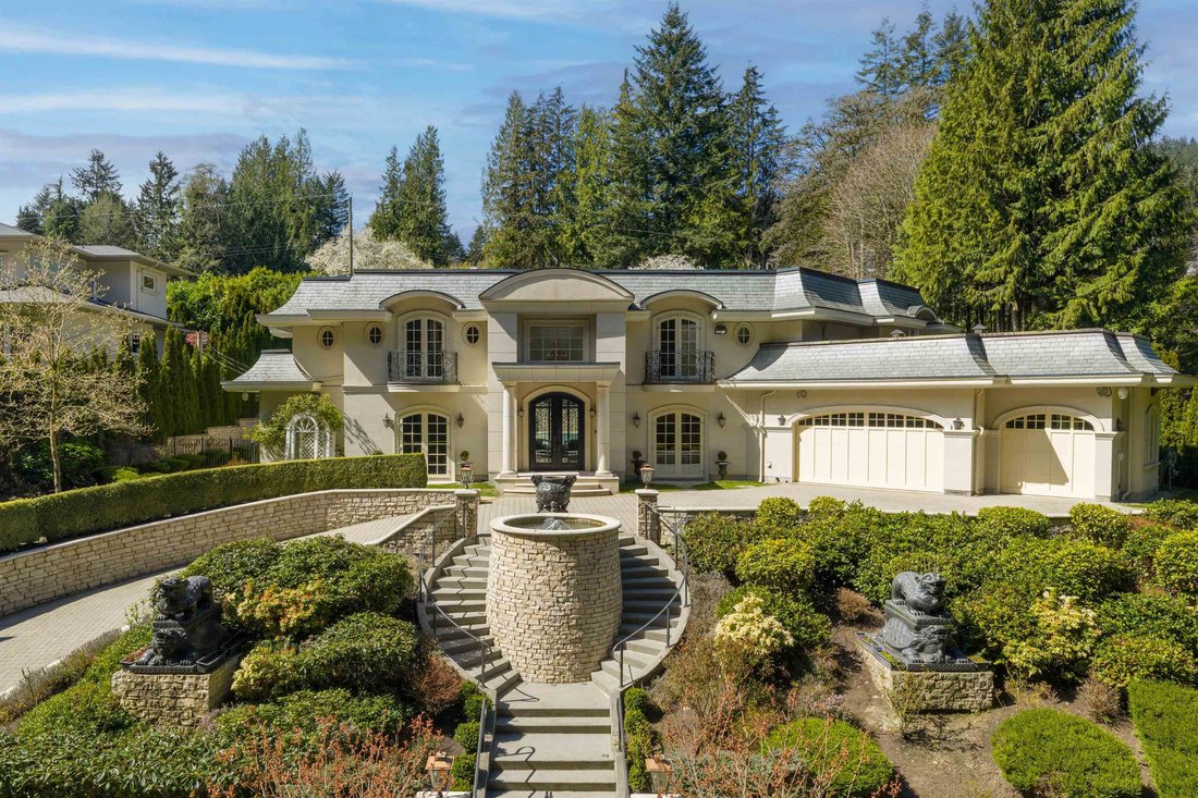 House in West Vancouver, British Columbia, Canada 2 - 17800075