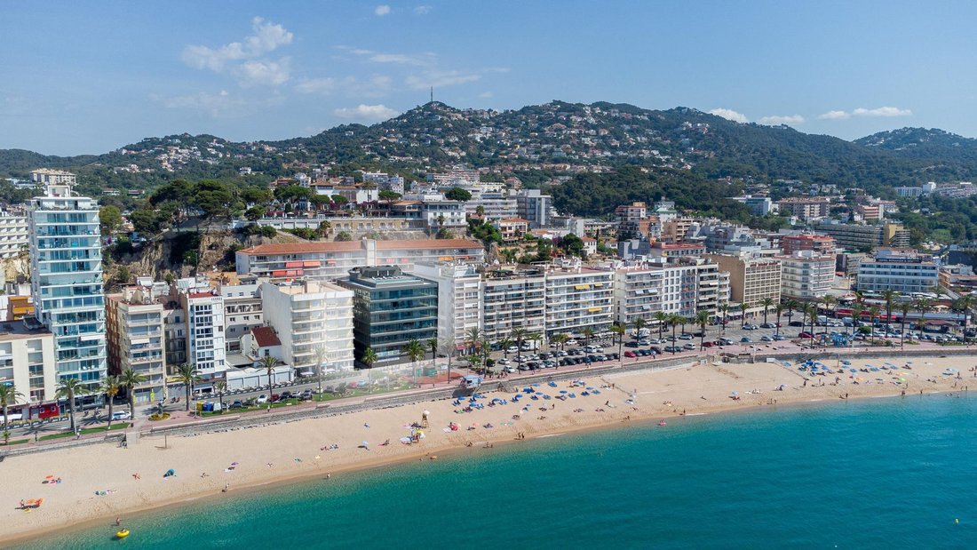 Apartment in Lloret de Mar, Catalonia, Spain 2 - 16988383