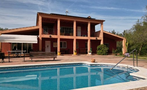 Casa di campagna a Vilanova i la Geltrú, Catalogna, Spagna 1