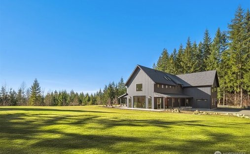 House in Carnation, Washington, United States 1