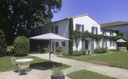 Apartment in Etaules, Nouvelle-Aquitaine, France 1