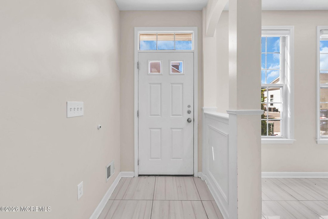 House in Toms River, New Jersey, United States 4 - 17798551