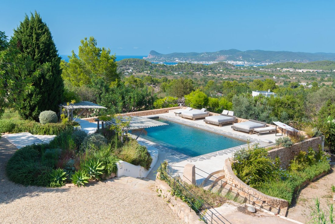 Villa in Sant Josep de sa Talaia, Balearic Islands, Spain 2 - 16989078