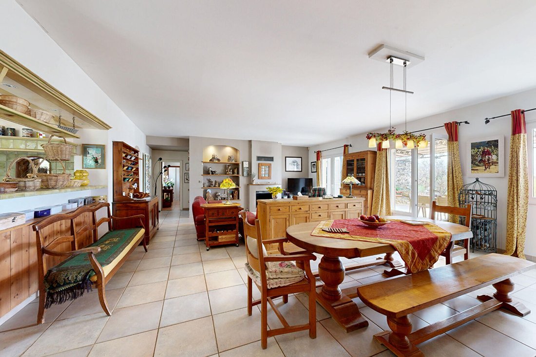Villa in Venasque, Provence-Alpes-Côte d'Azur, France 5 - 17796988