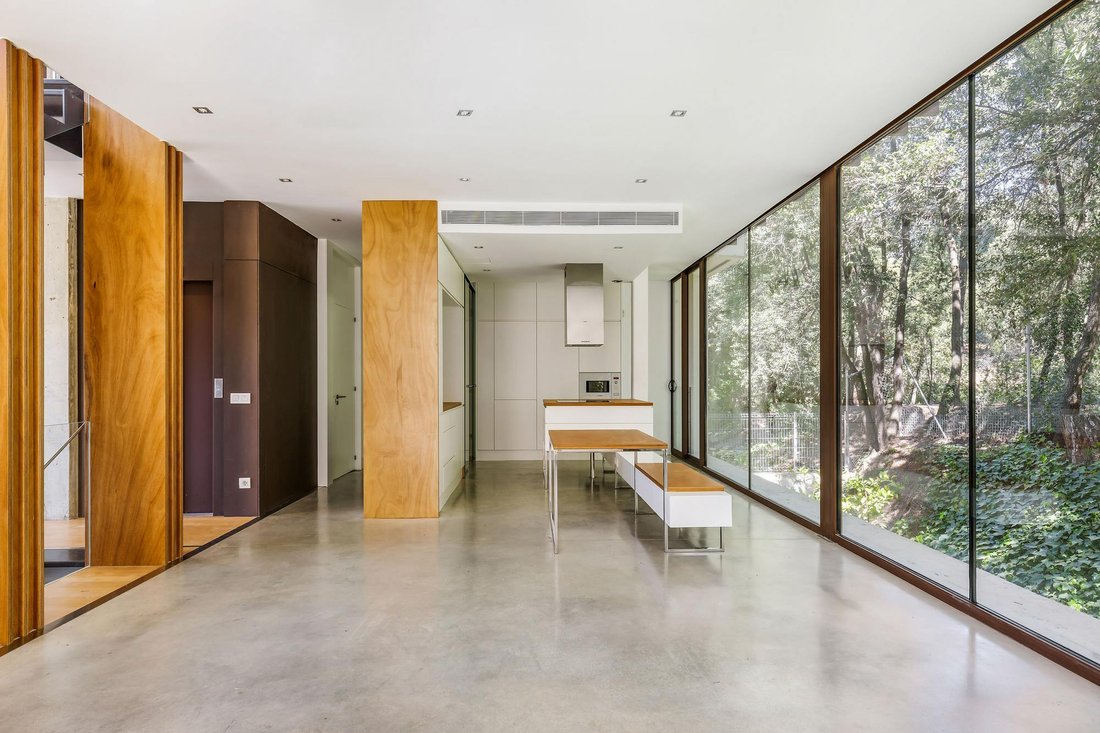 Villa in Sant Cugat del Valles, Catalonia, Spain 3 - 16988377
