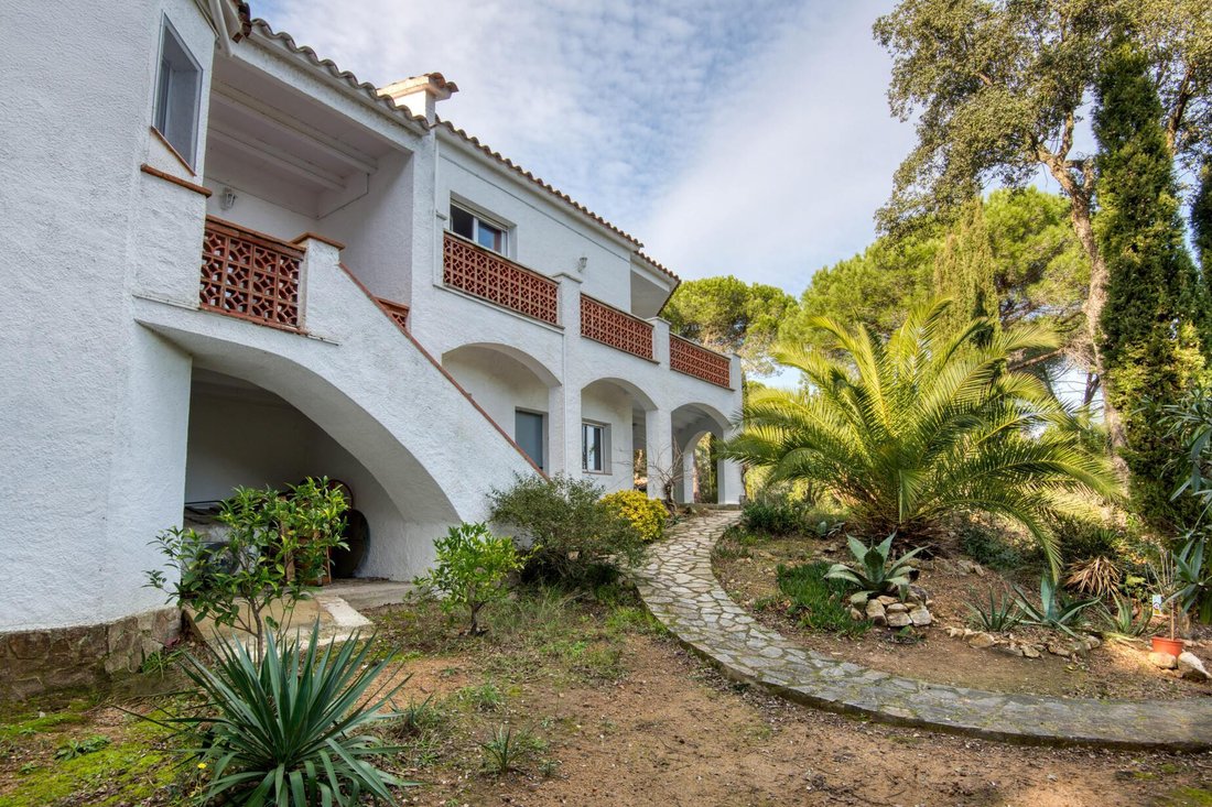 Villa in Calonge i Sant Antoni, Catalonia, Spain 4 - 16987782