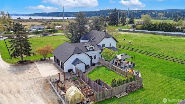 House in Camano, Washington, United States 1 - 17751717