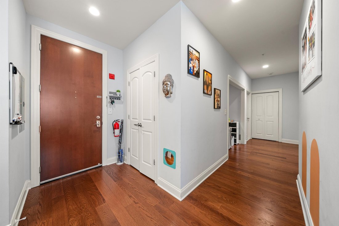 Condo in Guttenberg, New Jersey, United States 2 - 17800491