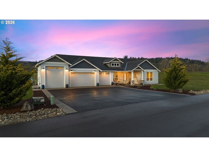 House in Woodland, Washington, United States 1 - 17644072