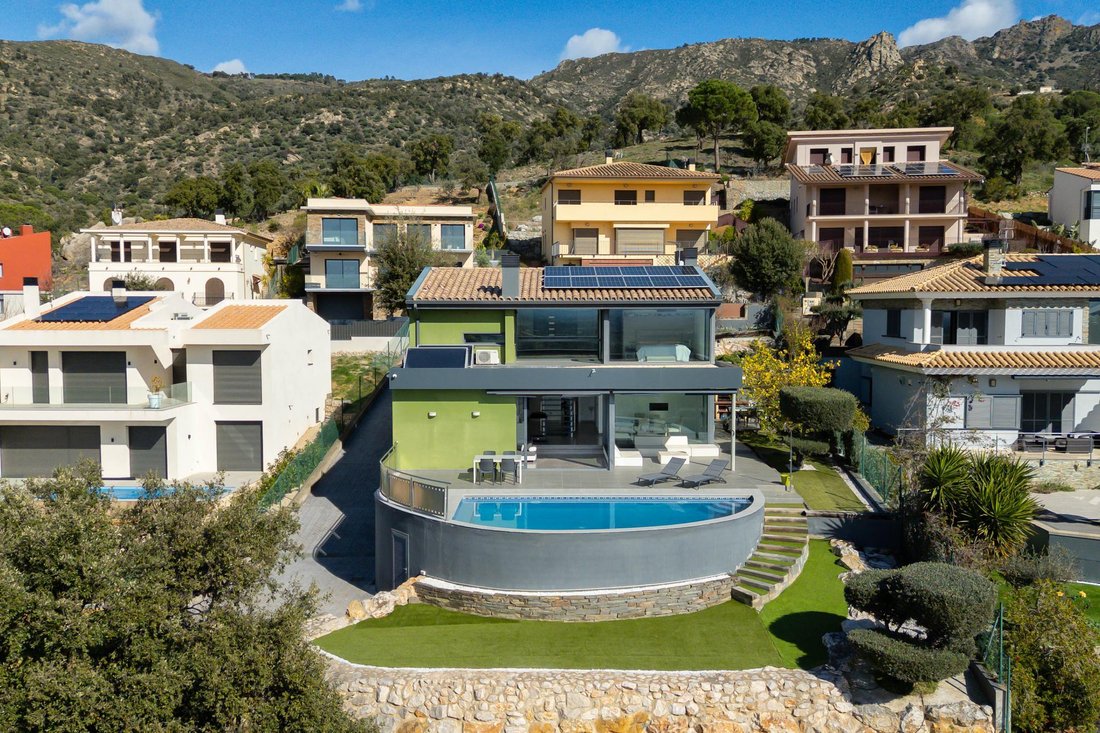 Villa in Palau-saverdera, Catalonia, Spain 2 - 17304165