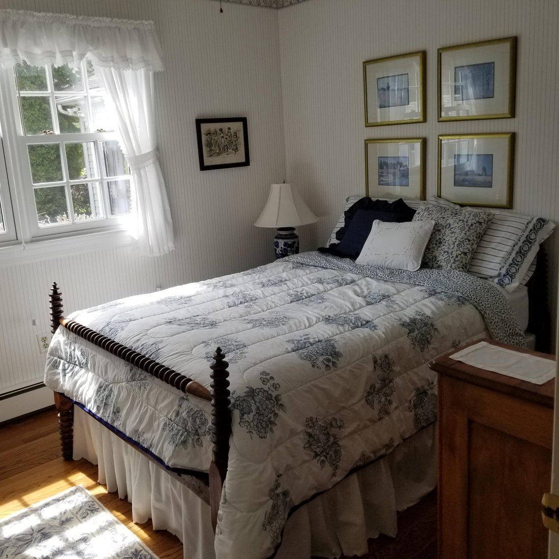Southampton, New York, United States 1 - 16476027