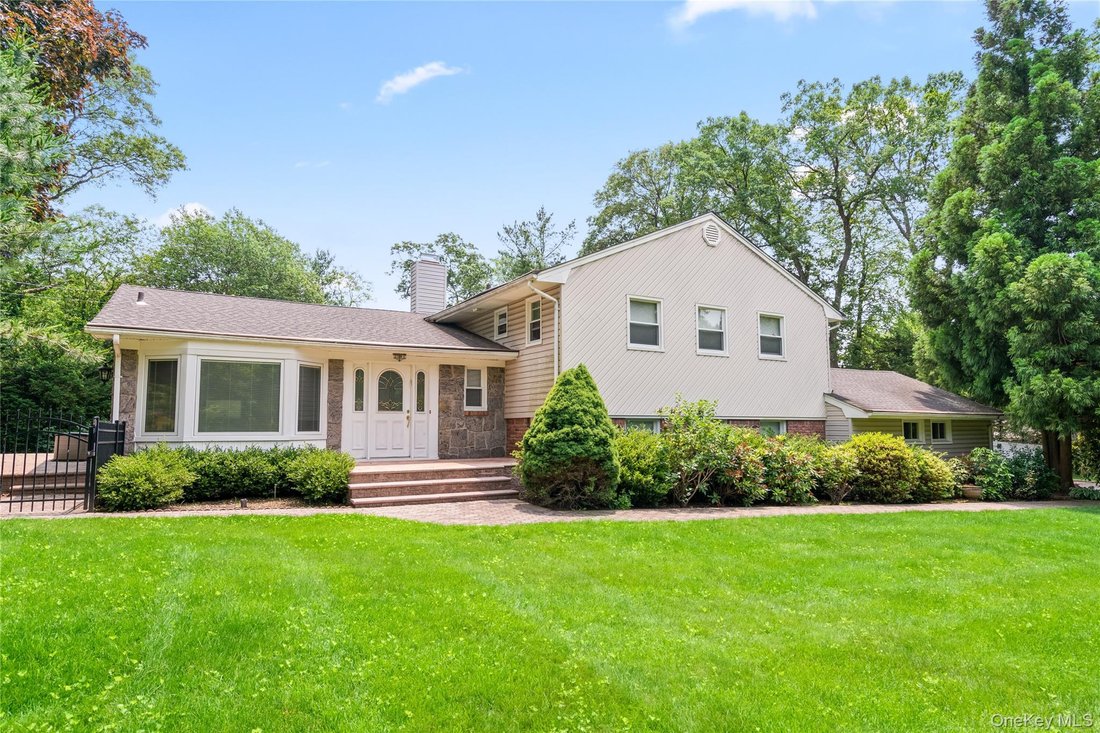 House in Woodbury, New York, United States 1 - 17797911