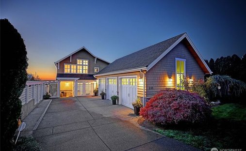 House in Camano, Washington, United States 1