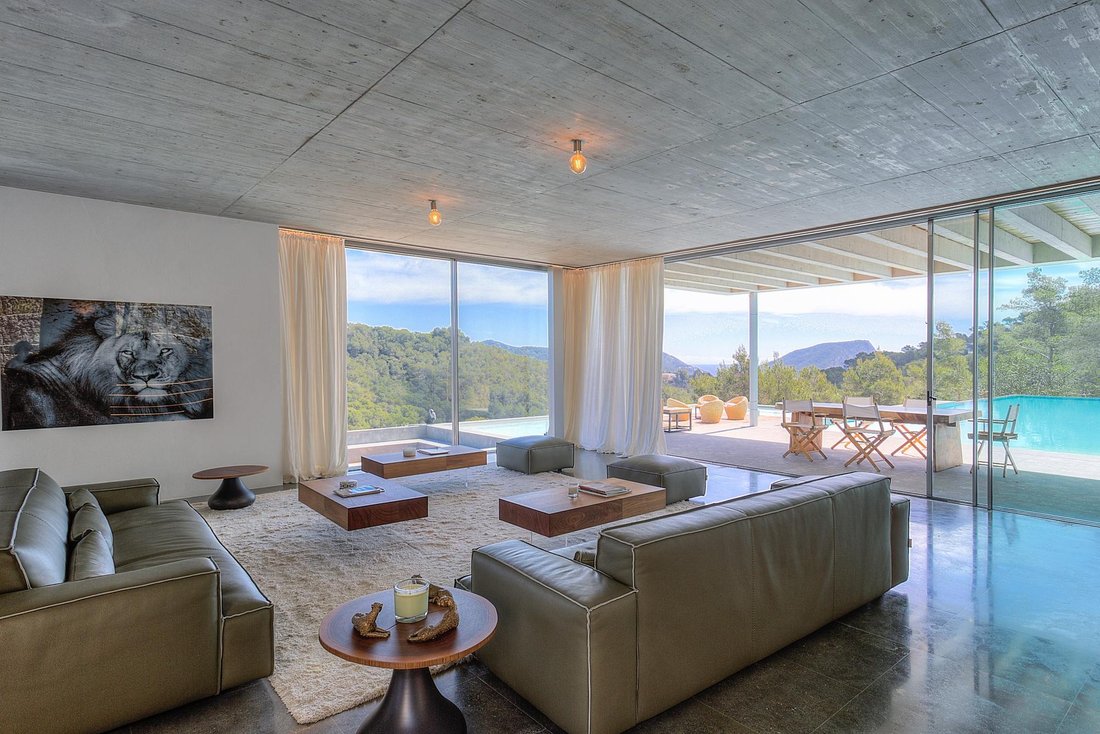 Villa in Santa Eularia des Riu, Balearic Islands, Spain 3 - 17408224