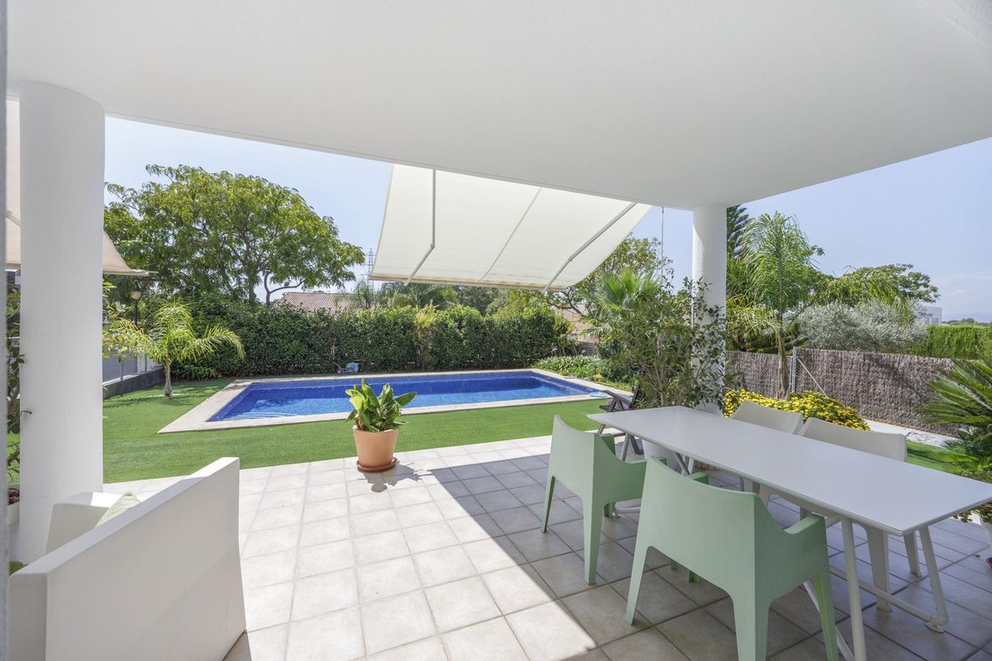 Villa in Betera, Valencian Community, Spain 1 - 16989576