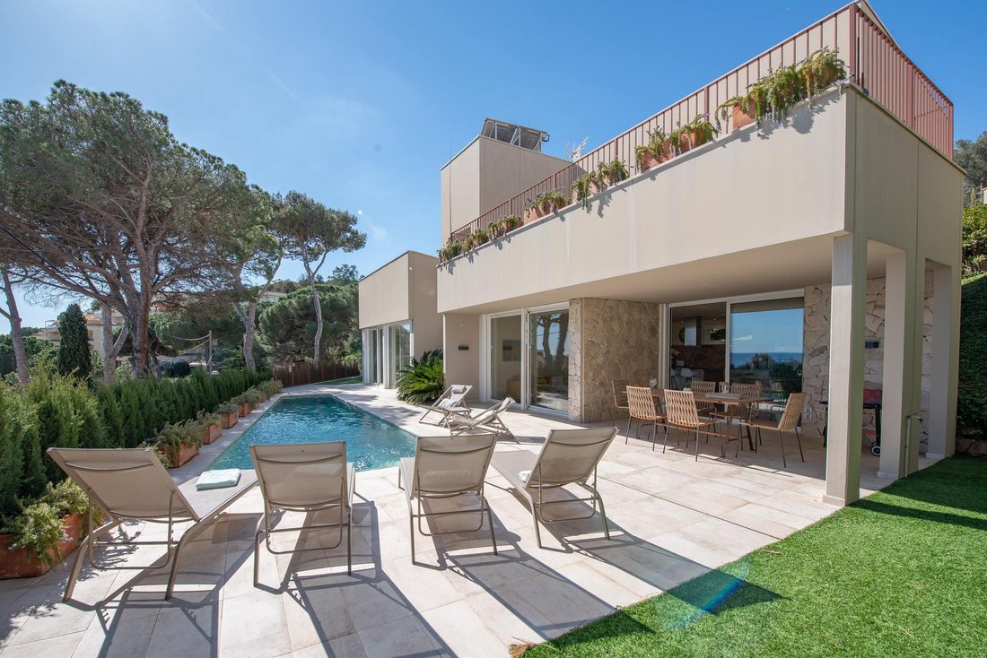 Villa à Sant Feliu de Guíxols, Catalogne, Espagne 2 - 16987923