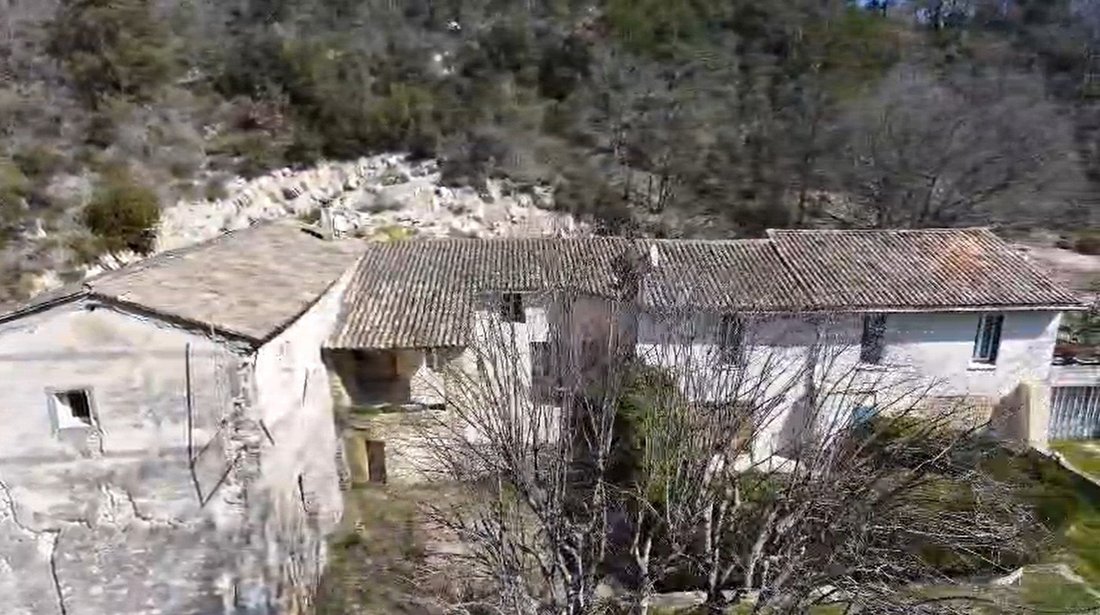 Villa in Entrechaux, Provence-Alpes-Côte d'Azur, France 1 - 17796951