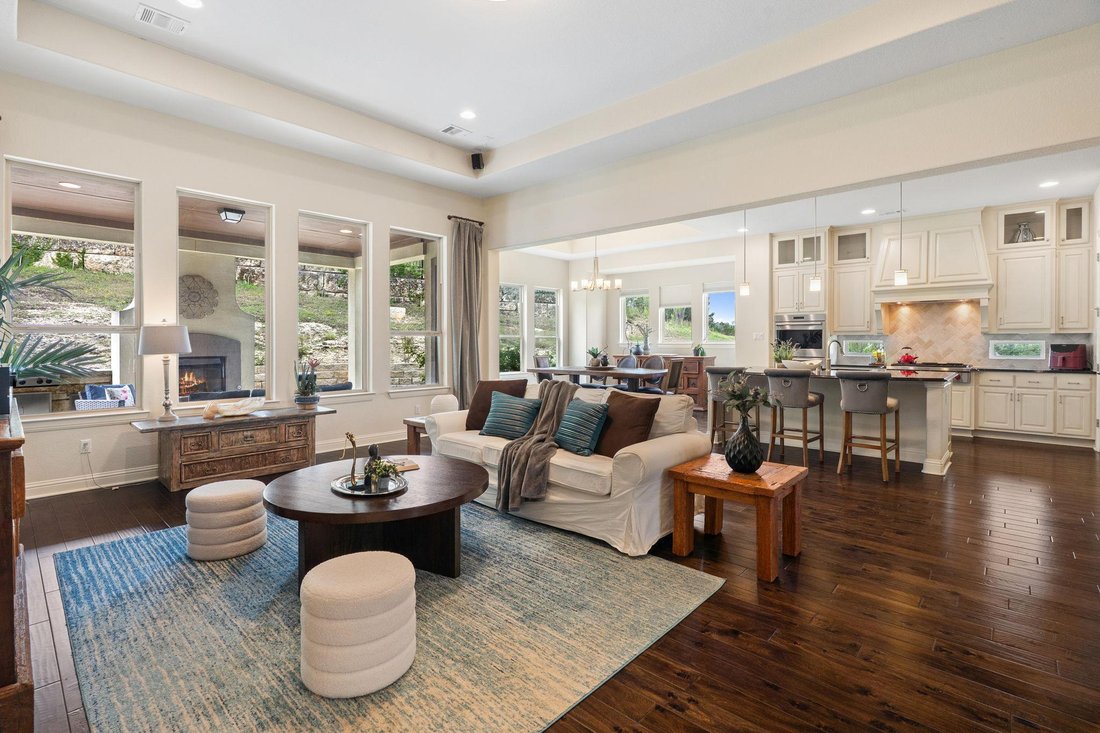 House in Spicewood, Texas, United States 2 - 17799367