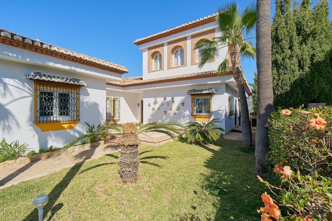Villa in La Herradura, Almunecar, Spain 3 - 16989581