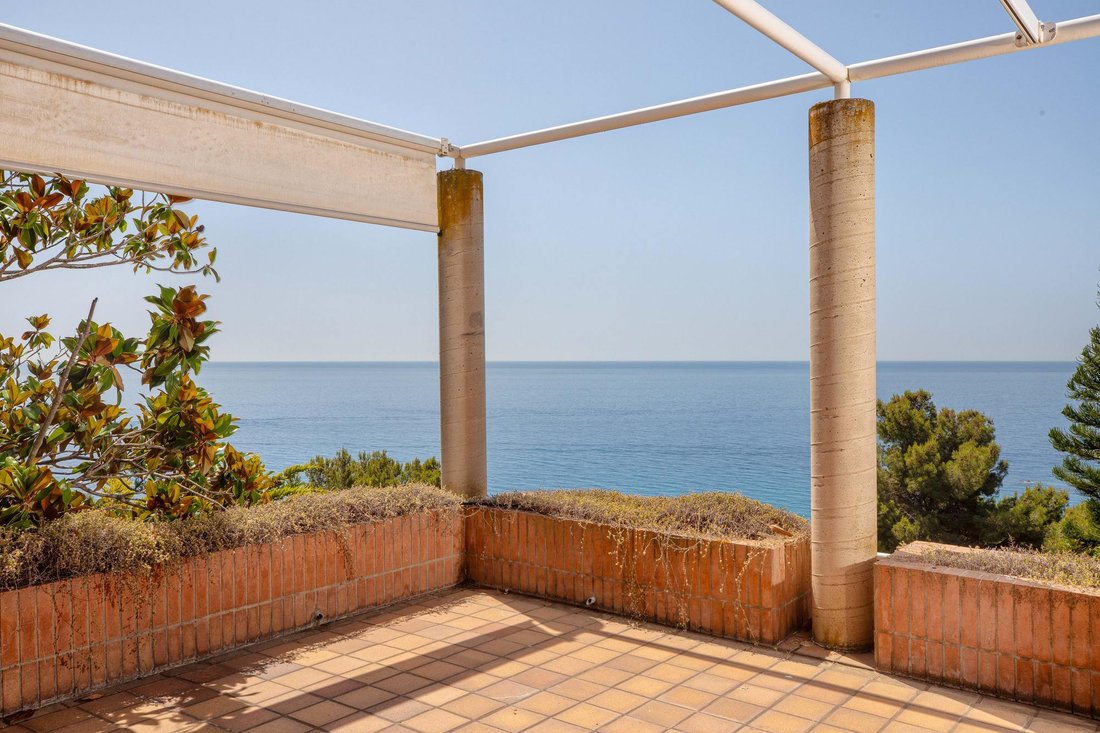 Villa in Blanes, Catalonia, Spain 2 - 16989001