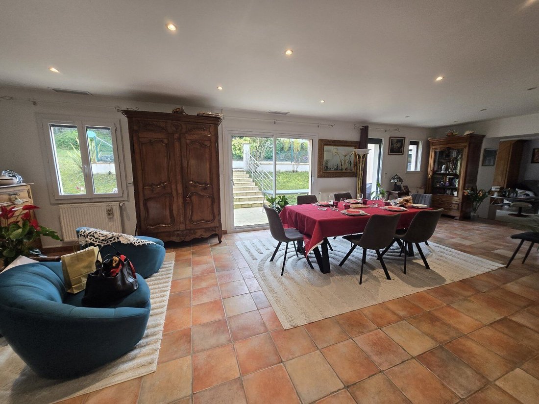 Villa in Le Bourg, Coulounieix-Chamiers, France 4 - 17797095