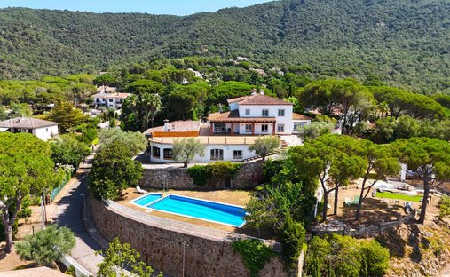 Villa in Santa Cristina d'Aro, Catalonia, Spain 1
