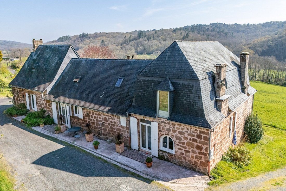 Villa in Villac, Nouvelle-Aquitaine, France 1 - 17797179