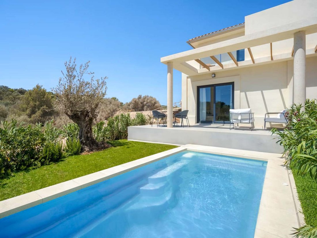 Villa in Manacor, Balearic Islands, Spain 1 - 17646281
