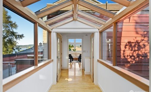 House in Seattle, Washington, United States 1