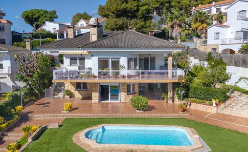 Villa in Lloret de Mar, Catalonia, Spain 1