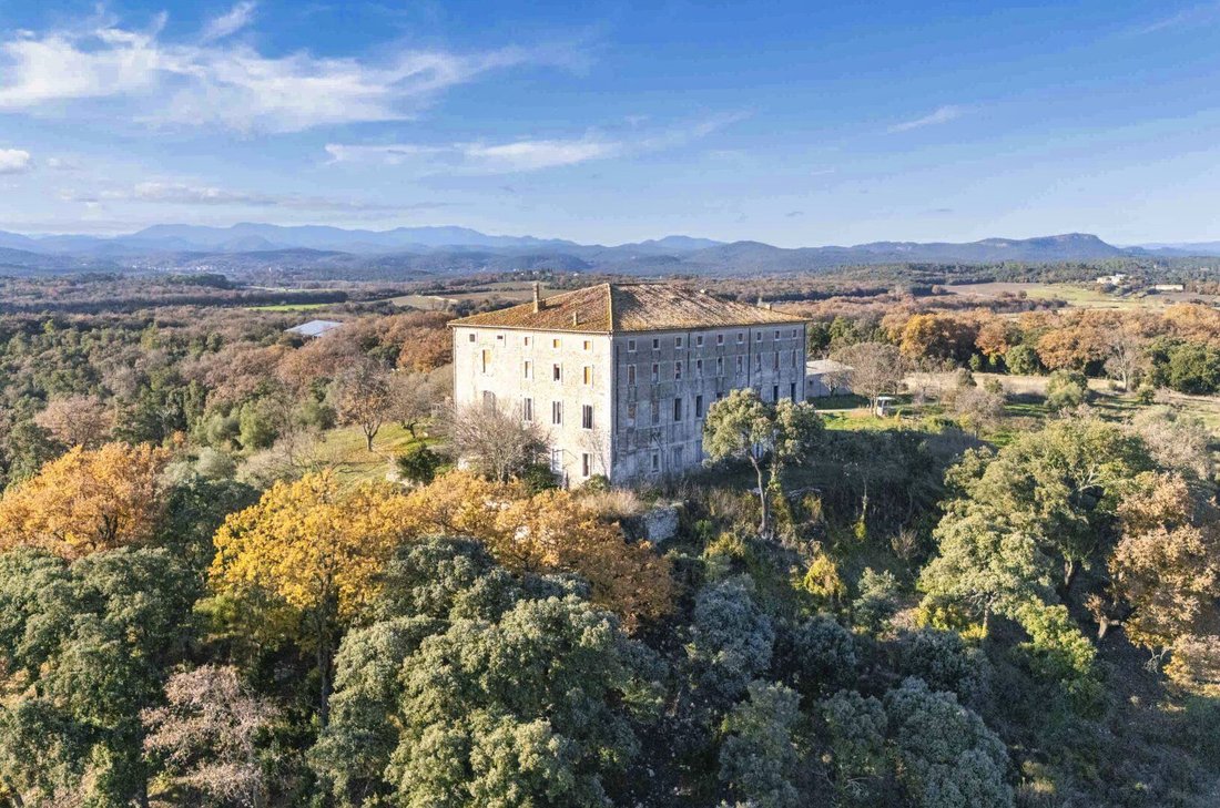 Chateau in Saint-Nazaire-des-Gardies, Occitania, France 1 - 17796882
