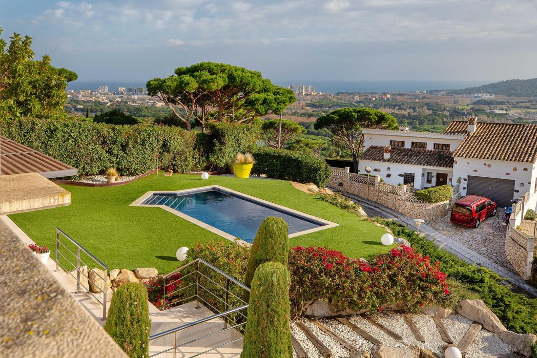Villa in Platja d'Aro, Catalonia, Spain 2 - 16989712