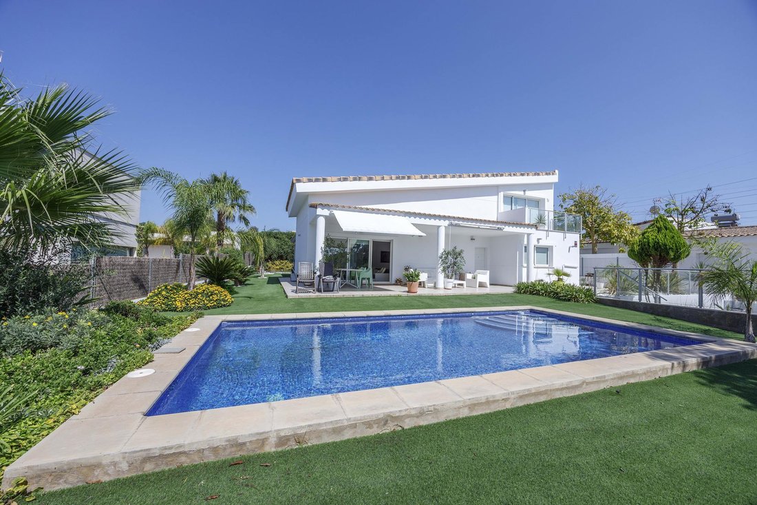 Villa in Betera, Valencian Community, Spain 2 - 16989576