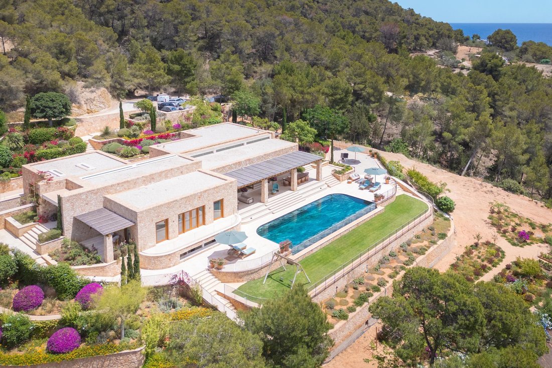 Villa in Santa Eularia des Riu, Balearic Islands, Spain 1 - 16988842