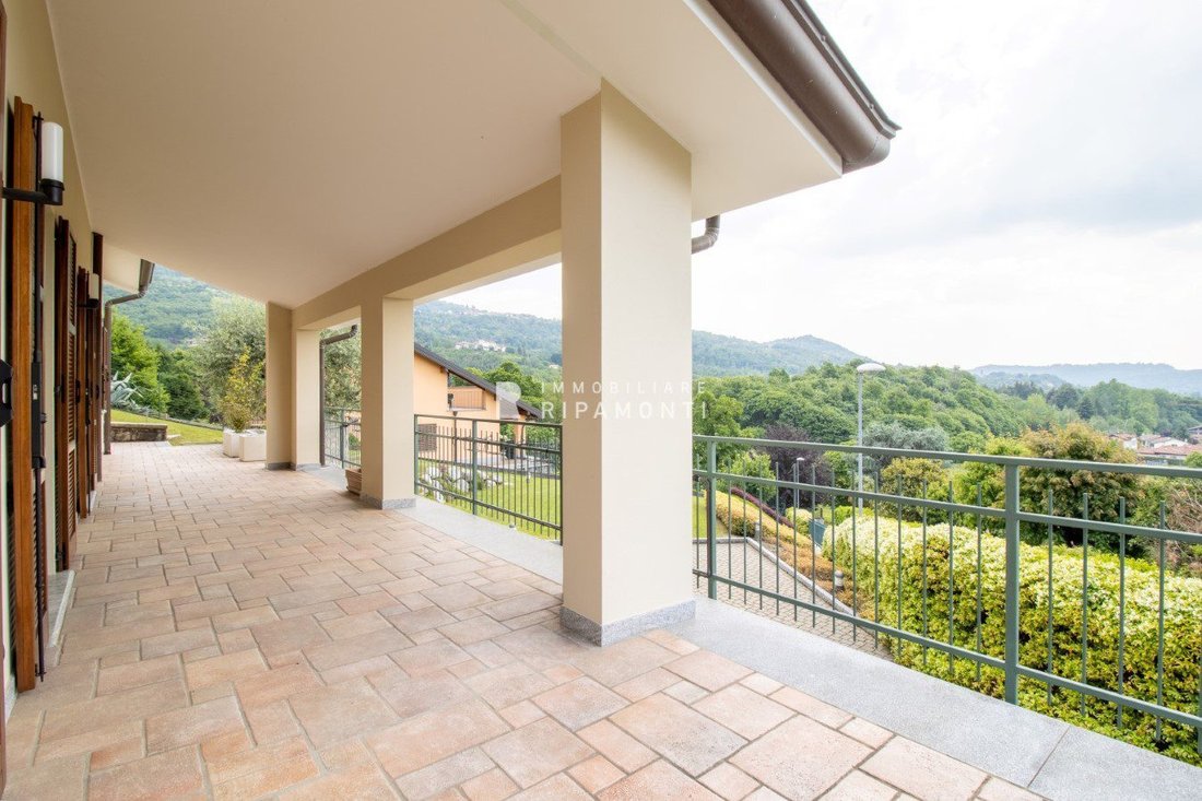 Villa in Ello, Lombardy, Italy 5 - 15821730