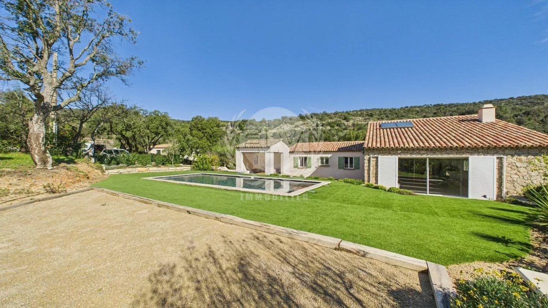 Villa in Le Plan-de-la-Tour, Provence-Alpes-Côte d'Azur, France 4 - 15666153