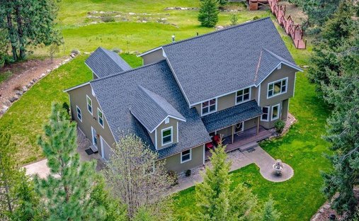 House in Sagle, Idaho, United States 1