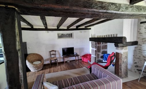 Magnificent Medieval Castle Overlooking The Lot Valley, With Swimming Pool, Outbuildings, Near Figea