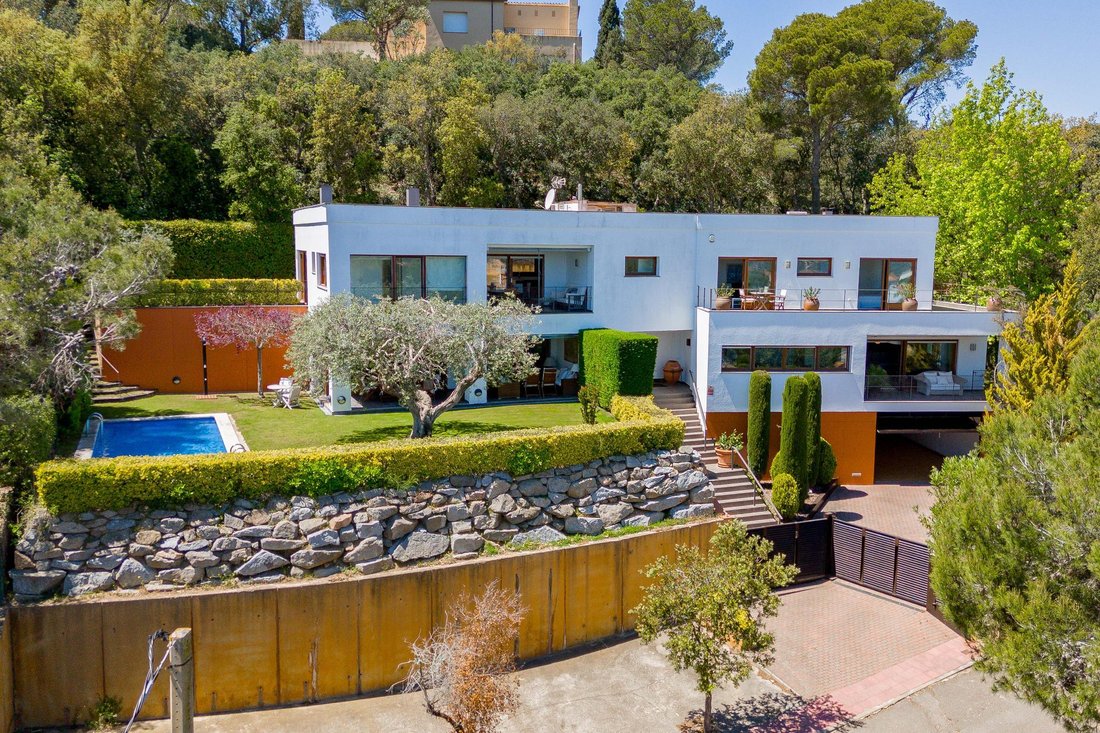 Villa in Calella de Palafrugell, Palafrugell, Catalonia 1 - 16988659