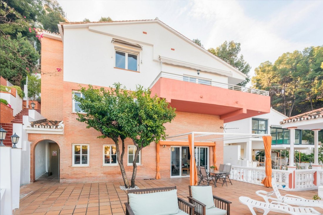 Villa in Este, Malaga, Spain 2 - 17293586