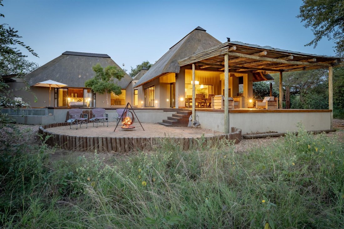 House in Hoedspruit, Limpopo, South Africa 1 - 17131417